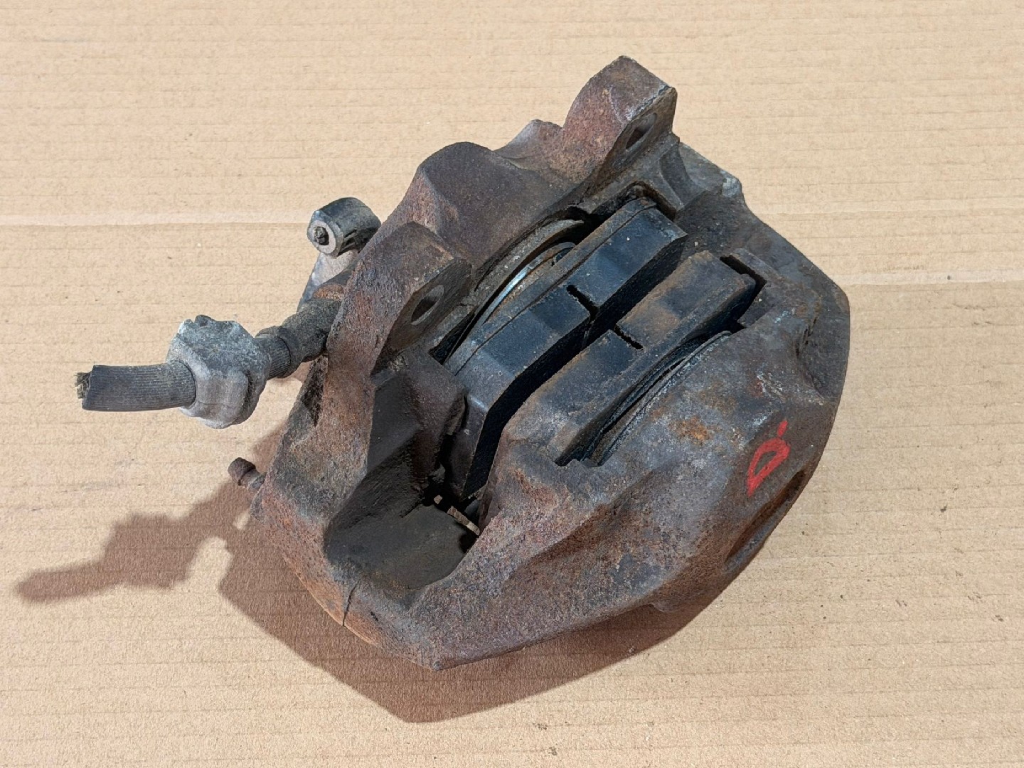 Pinça / Maxila de Travão Frente Direita MERCEDES-BENZ W 123 | 76 - 85 Imagem-2