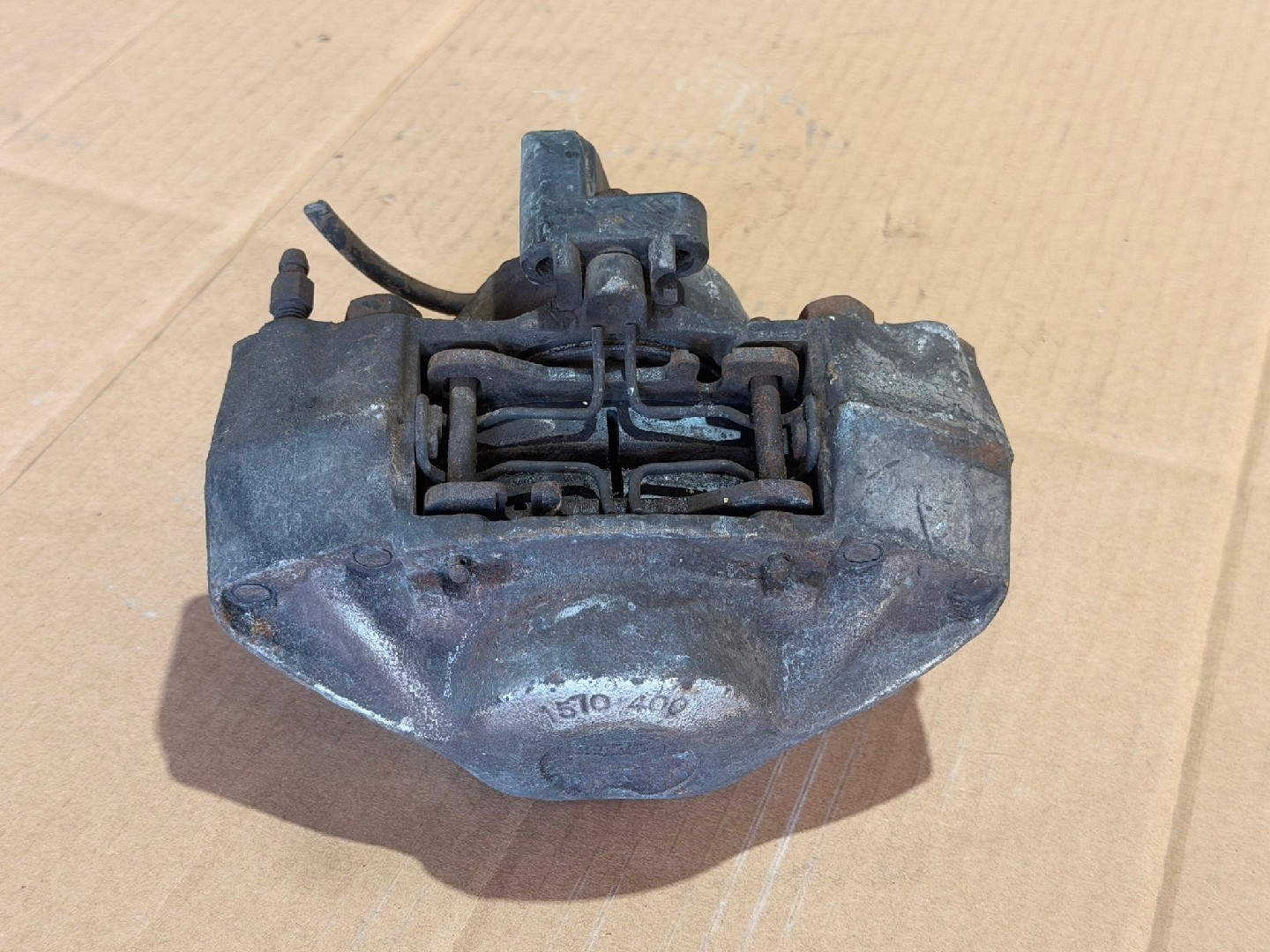 Pinça / Maxila de Travão Frente Esquerda MERCEDES-BENZ - ID S_49765