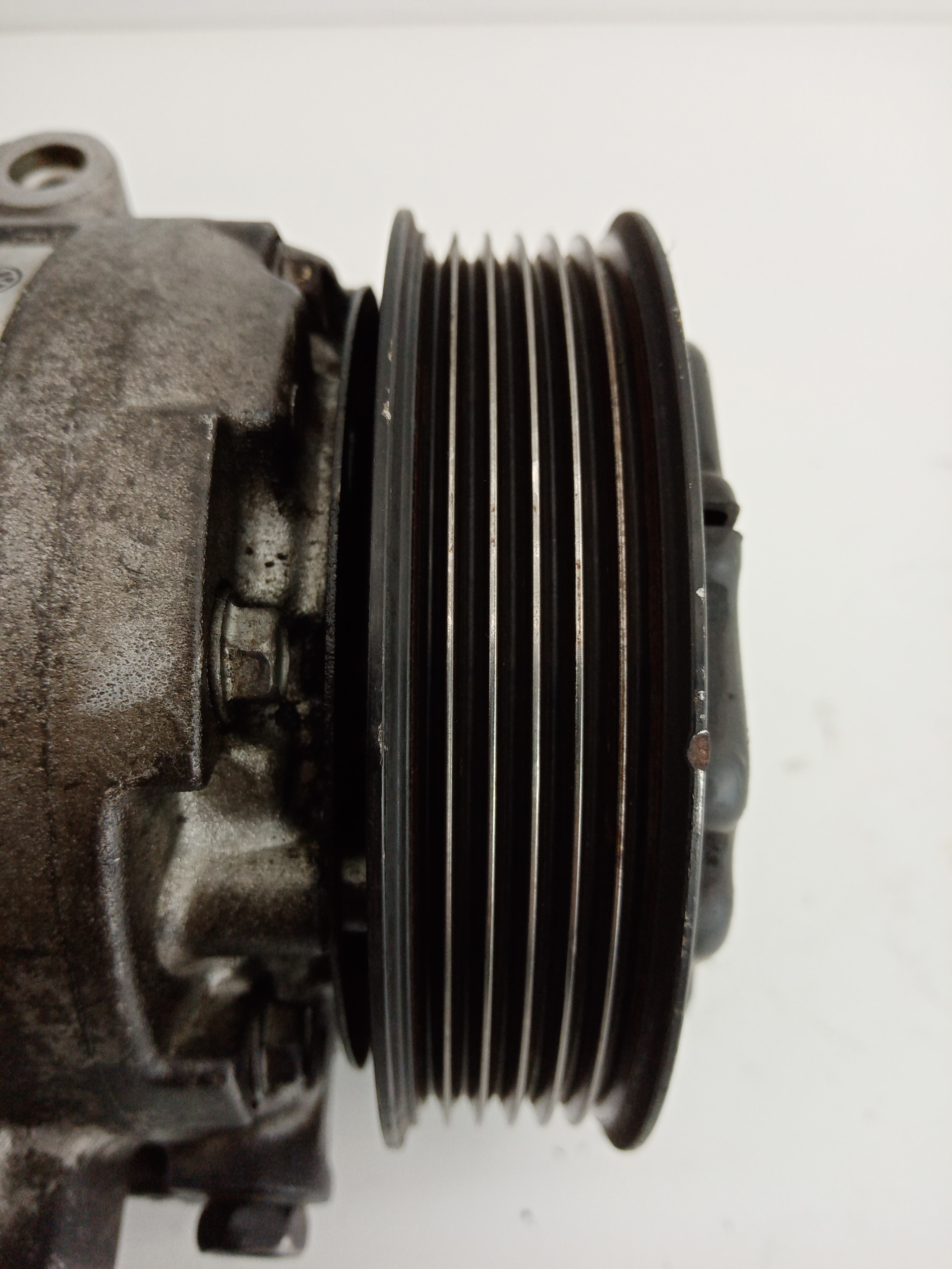 Compressor ar condicionado SKODA FABIA I (6Y2) | 99 - 08 Imagem-4