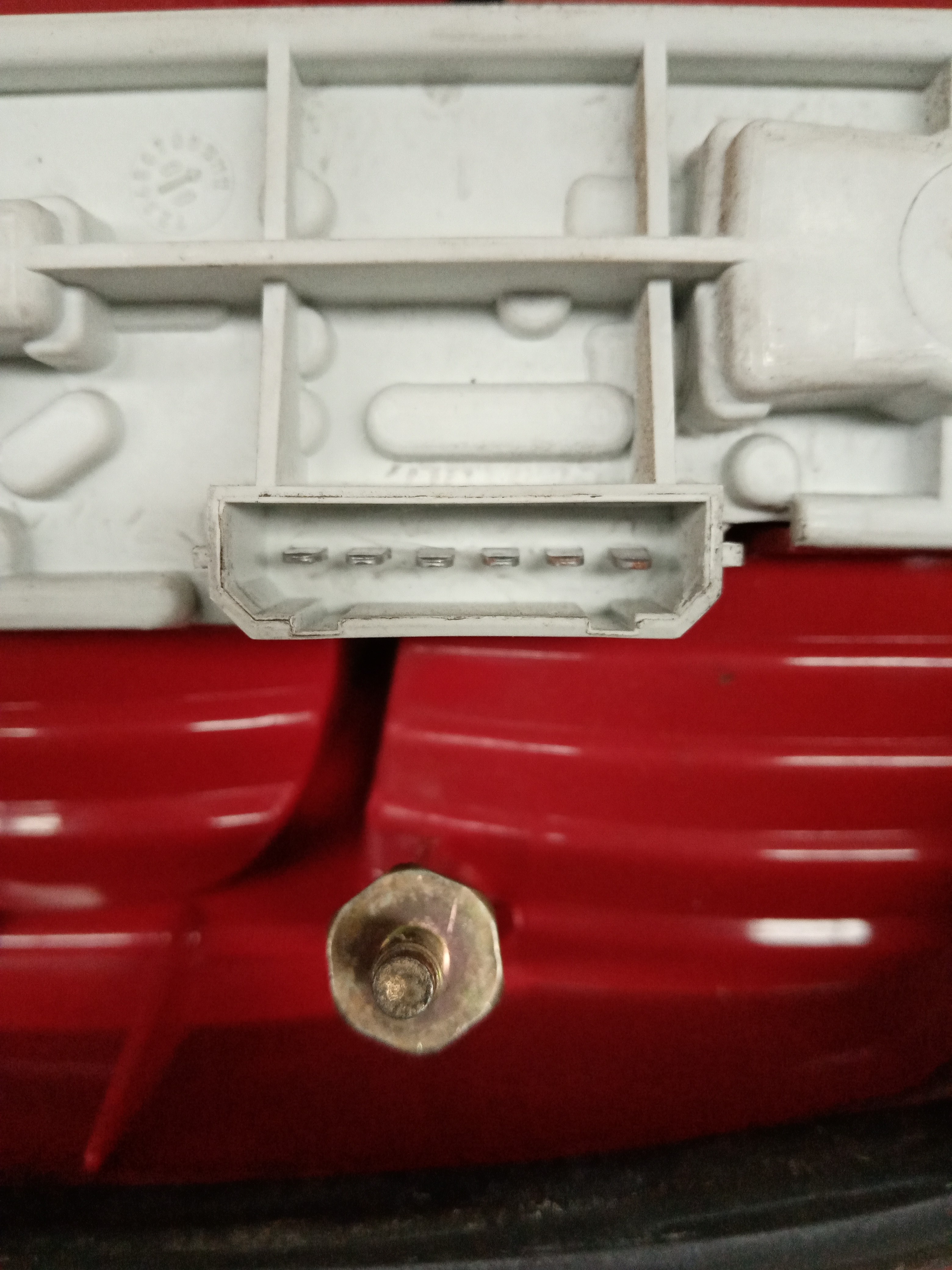 Farolim tras painel direito SKODA FABIA I (6Y2) | 99 - 08 Imagem-2