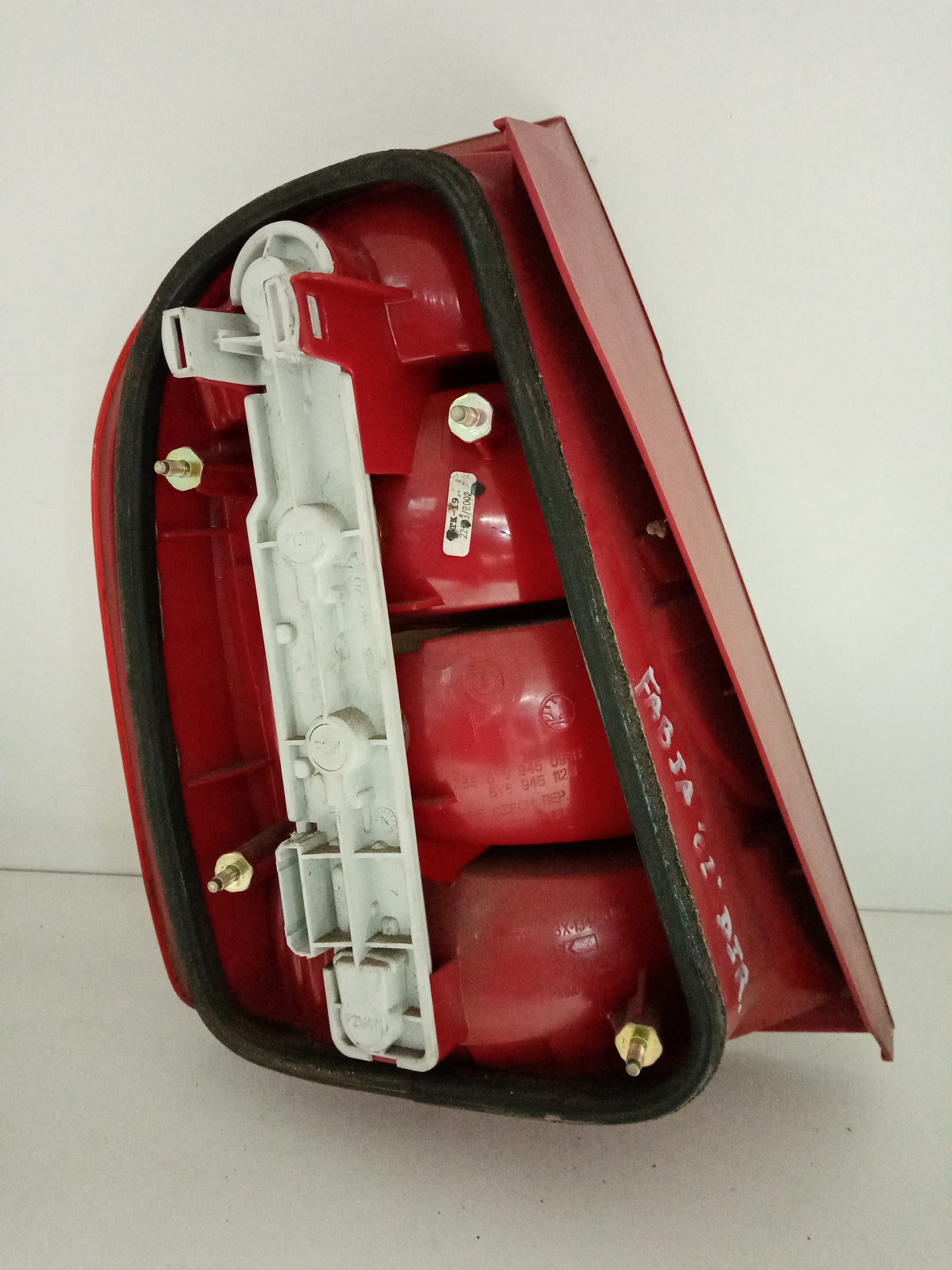 Farolim tras painel direito SKODA FABIA I (6Y2) | 99 - 08 Imagem-3