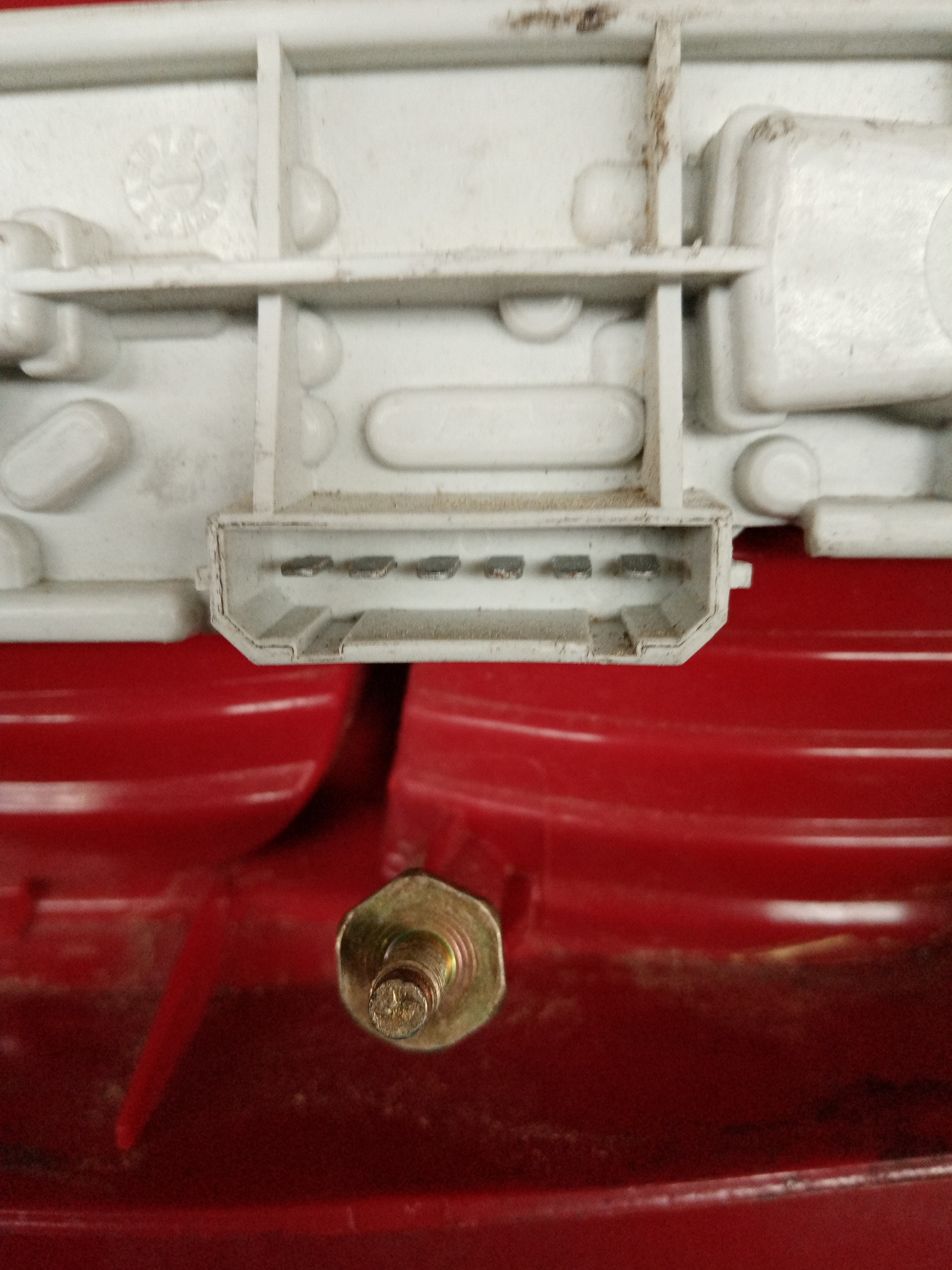 Farolim tras painel direito SKODA FABIA I (6Y2) | 99 - 08 Imagem-2