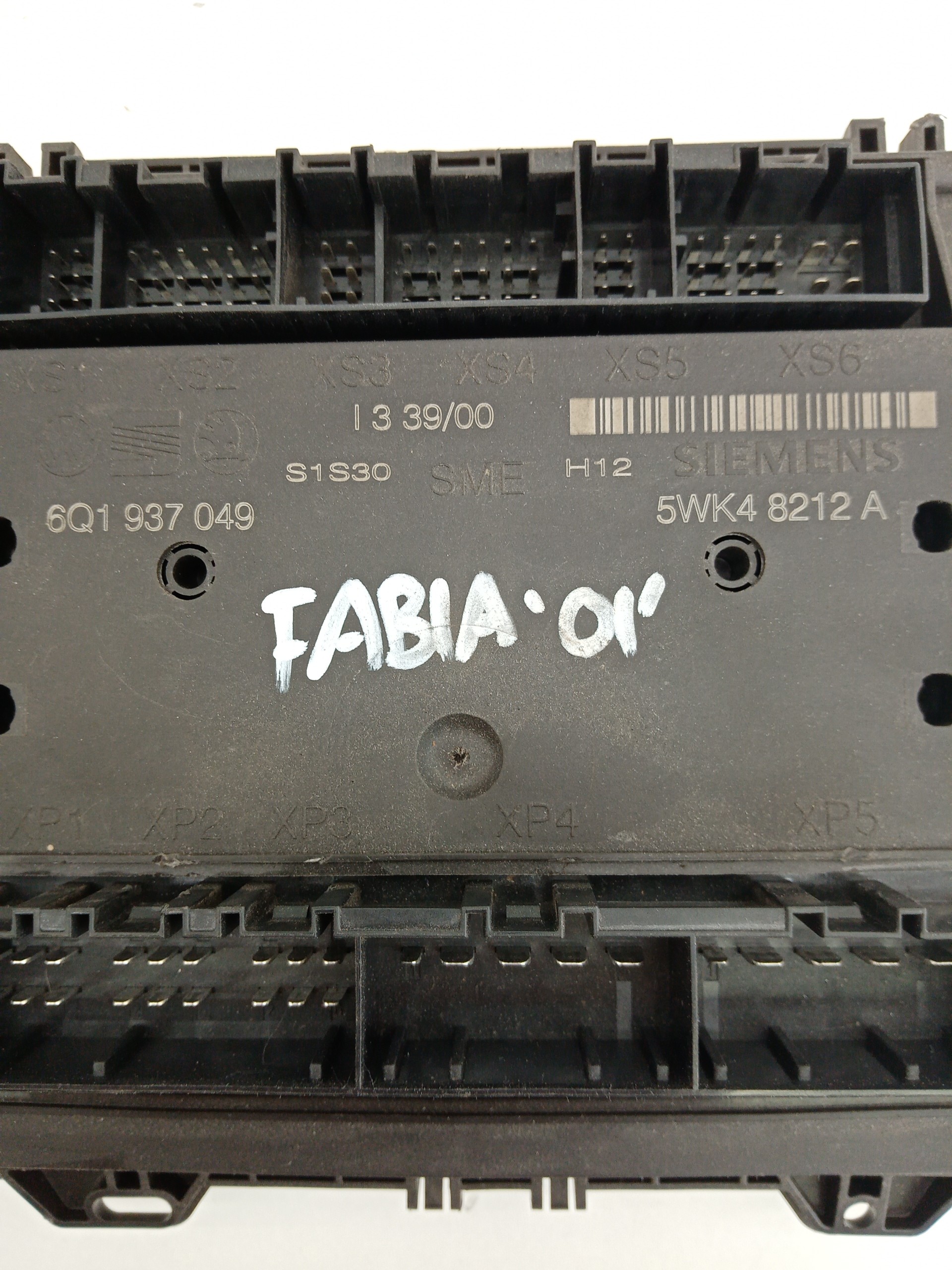 Módulo / relé SKODA FABIA I (6Y2) | 99 - 08 Imagem-1