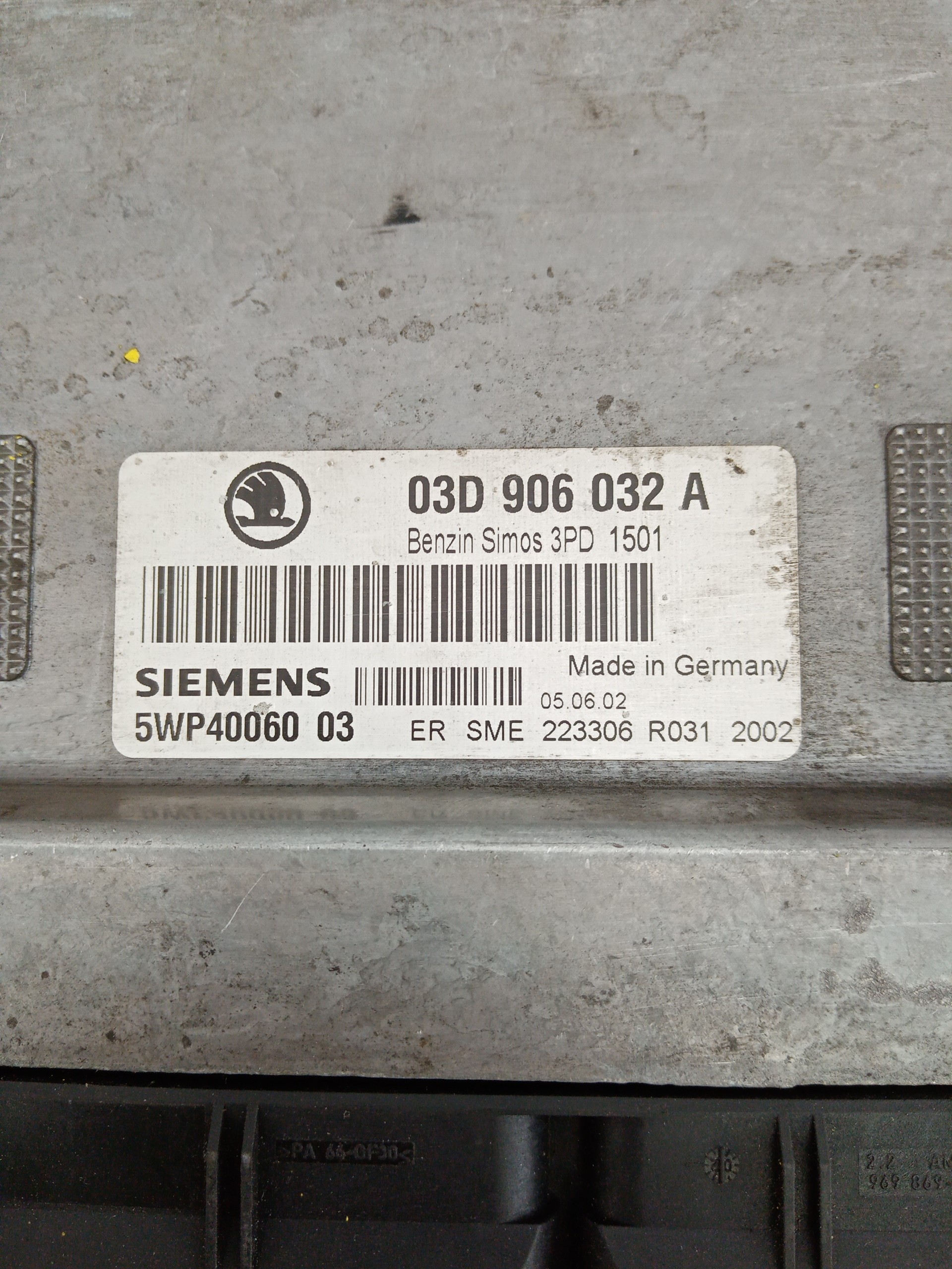 Centralina do Motor SKODA FABIA I três volumes (6Y3) | 99 - 07 Imagem-1