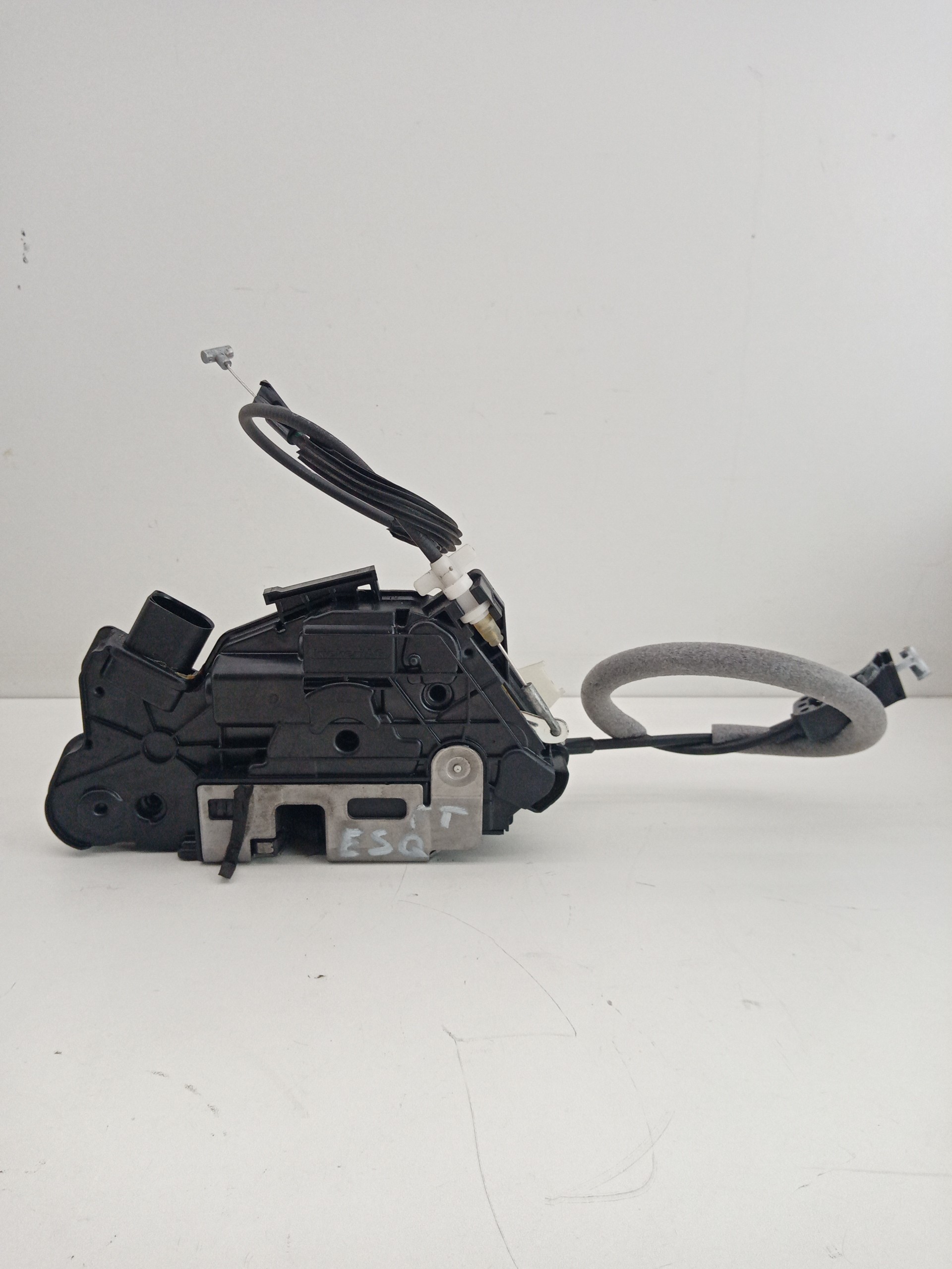 Fecho porta frente esquerdo SKODA FABIA II (542) | 06 - 14 Imagem-2