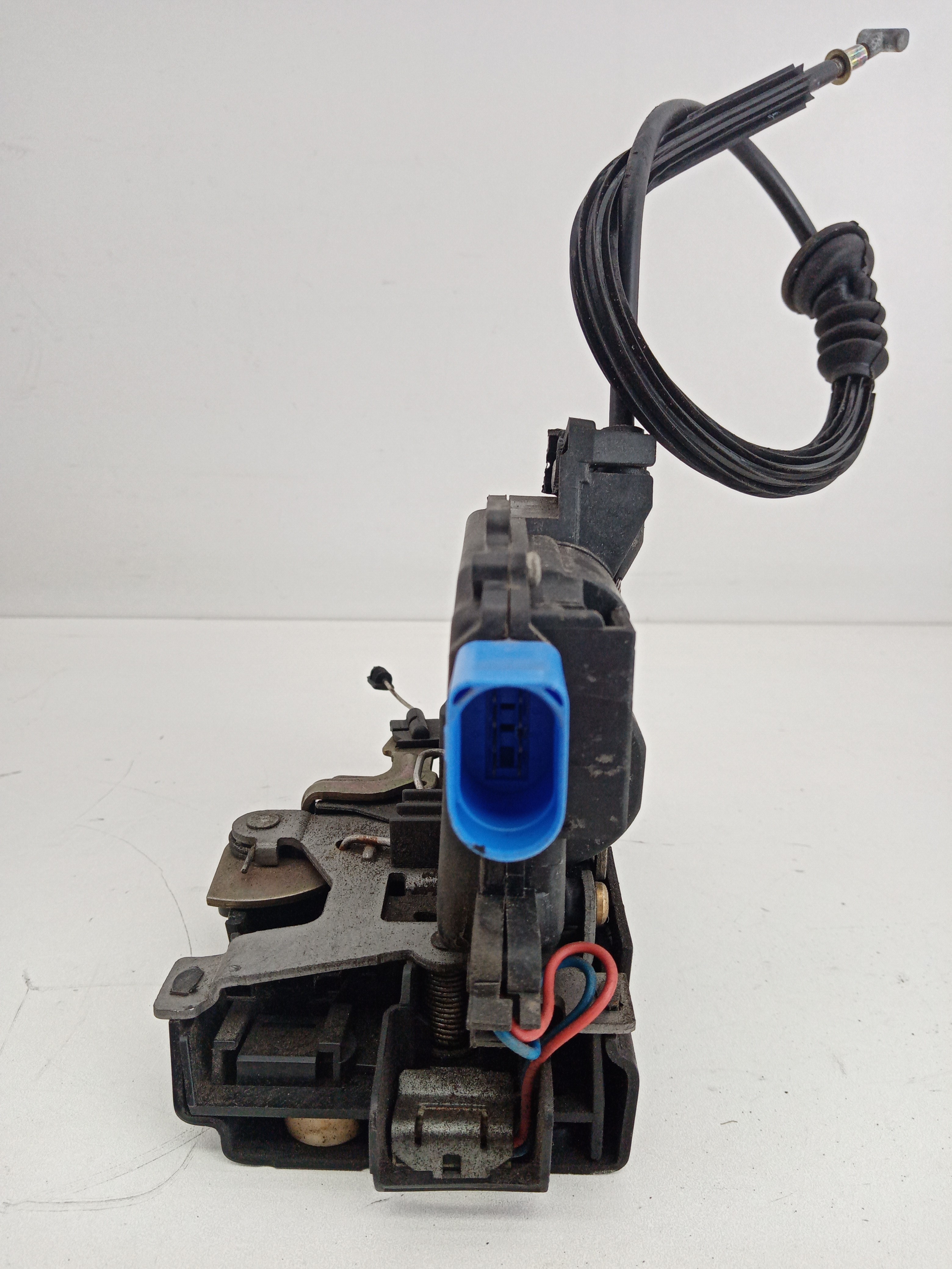 Fecho porta frente direito SKODA FABIA I Combi (6Y5) | 00 - 07 Imagem-3