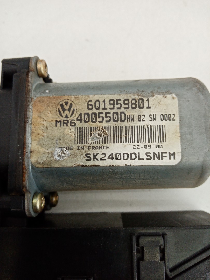 Motor elevador frente esquerdo SKODA FABIA I (6Y2) | 99 - 08 Imagem-1
