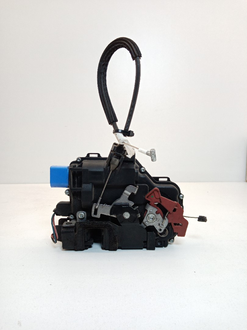 Fecho porta frente direito SKODA ROOMSTER (5J) | 06 - 15 Imagem-1