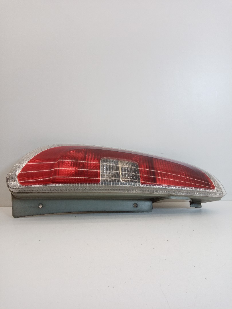 Farolim tras painel esquerdo SKODA ROOMSTER (5J) | 06 - 15 Imagem-2