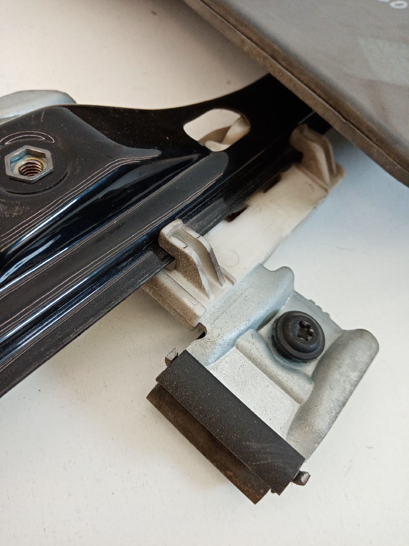 Elevador vidro frente esquerdo SKODA ROOMSTER (5J) | 06 - 15 Imagem-5