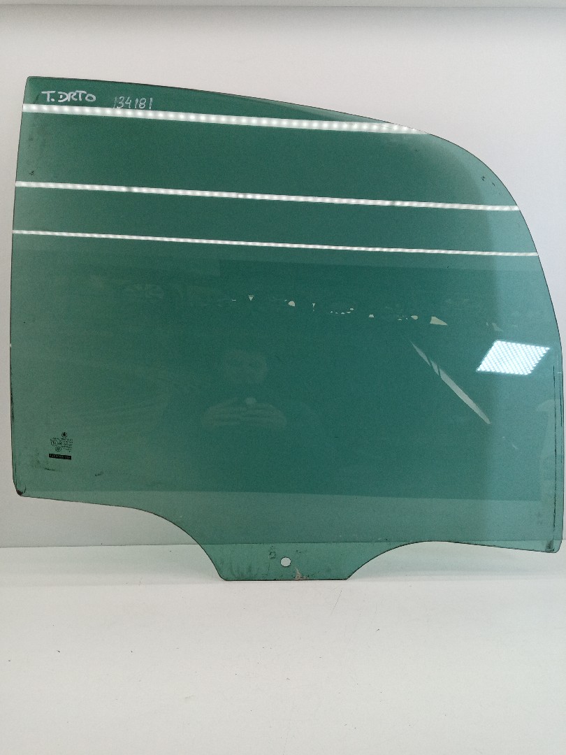 Vidro porta tras direito SKODA ROOMSTER (5J) | 06 - 15 Imagem-1