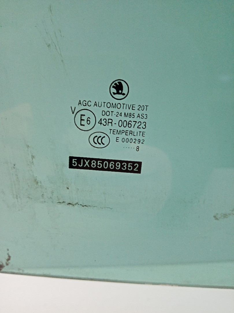 Vidro porta tras direito SKODA ROOMSTER (5J) | 06 - 15 Imagem-2