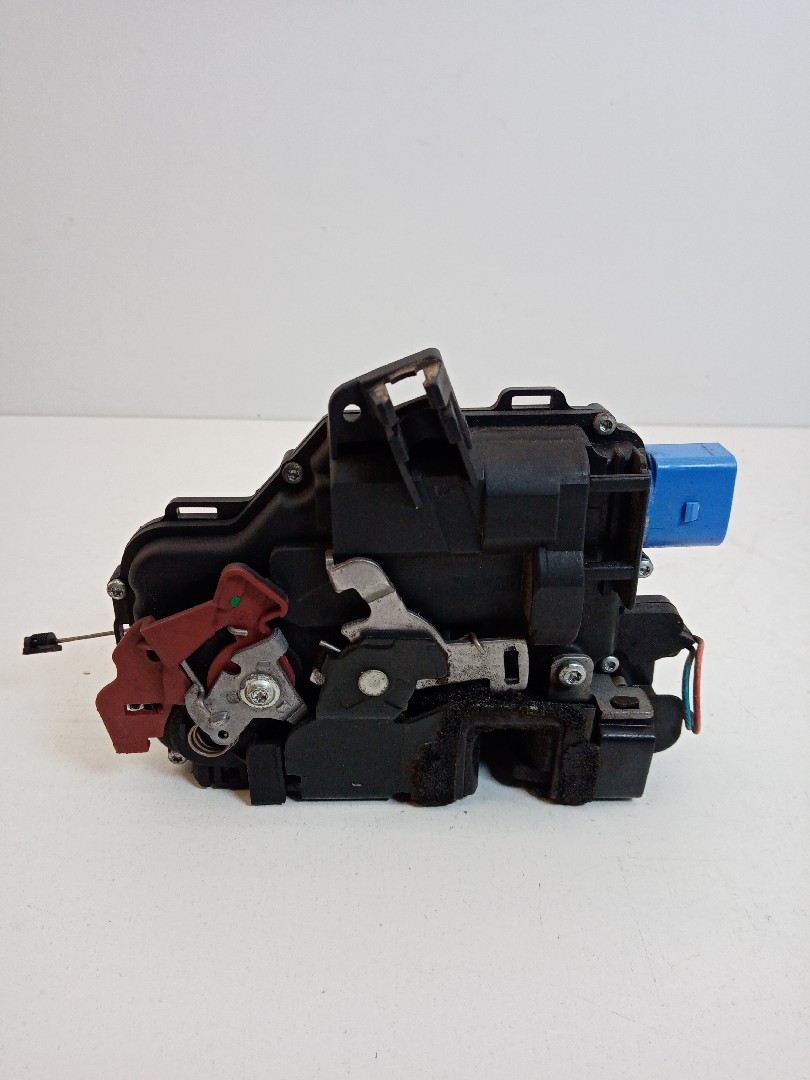 Fecho porta frente esquerdo SKODA ROOMSTER (5J) | 06 - 15 Imagem-1