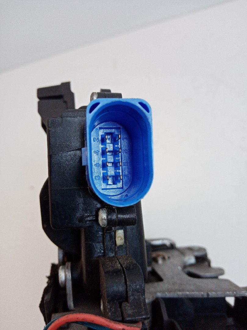 Fecho porta frente esquerdo SKODA ROOMSTER (5J) | 06 - 15 Imagem-4