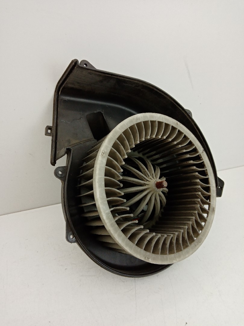 Motor sofagem SKODA FABIA I Combi (6Y5) | 00 - 07 Imagem-6