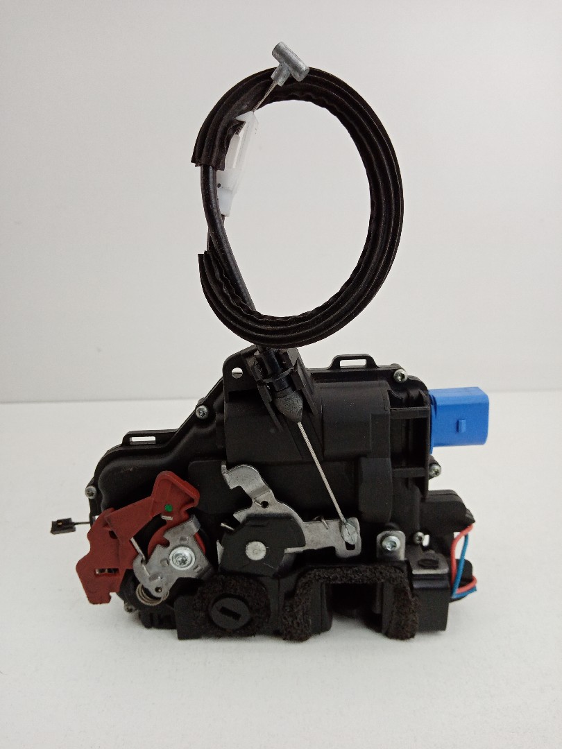 Fecho porta tras esquerdo SKODA FABIA I (6Y2) | 99 - 08 Imagem-1