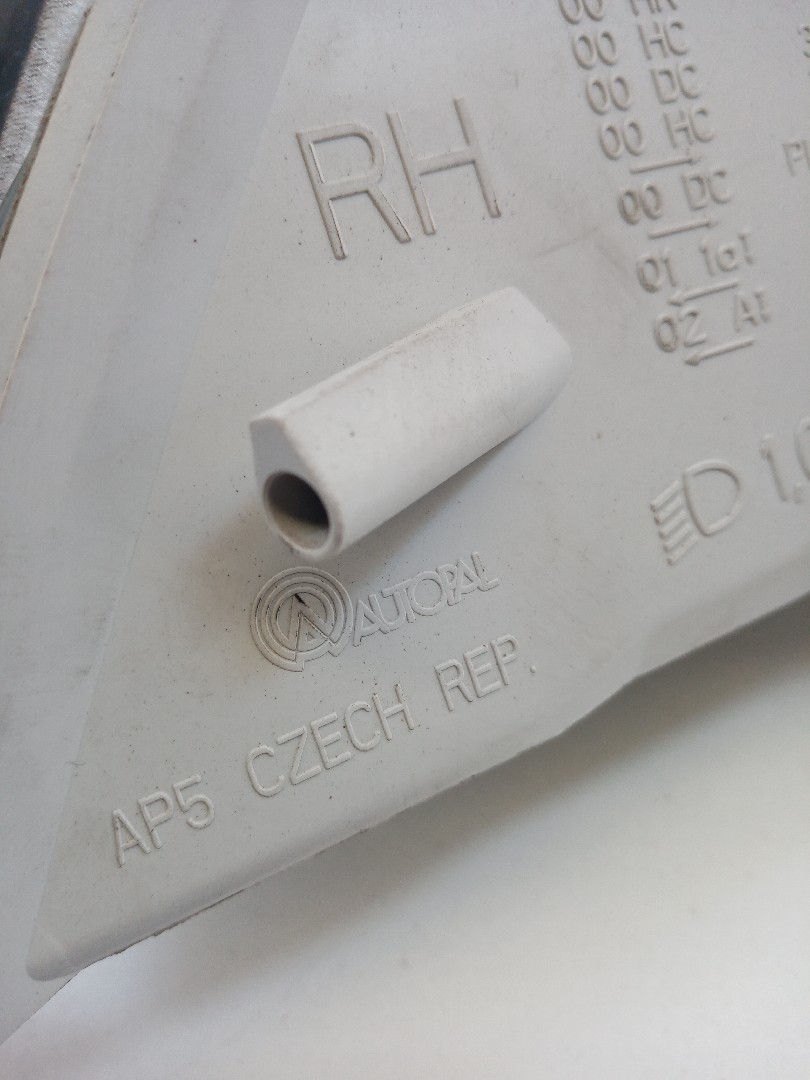 Otica direita SKODA OCTAVIA II (1Z3) | 04 - 13 Imagem-7