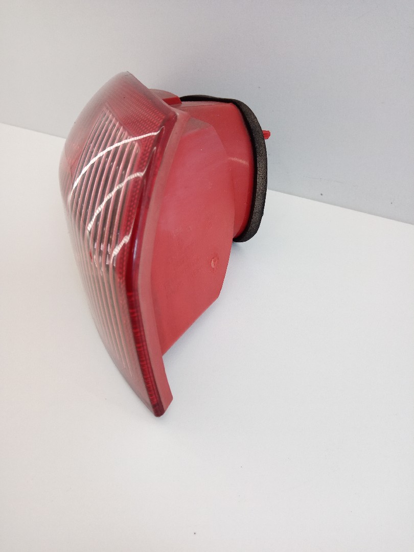 Farolim tras painel esquerdo ALFA ROMEO 147 (937_) | 00 - 10 Imagem-1