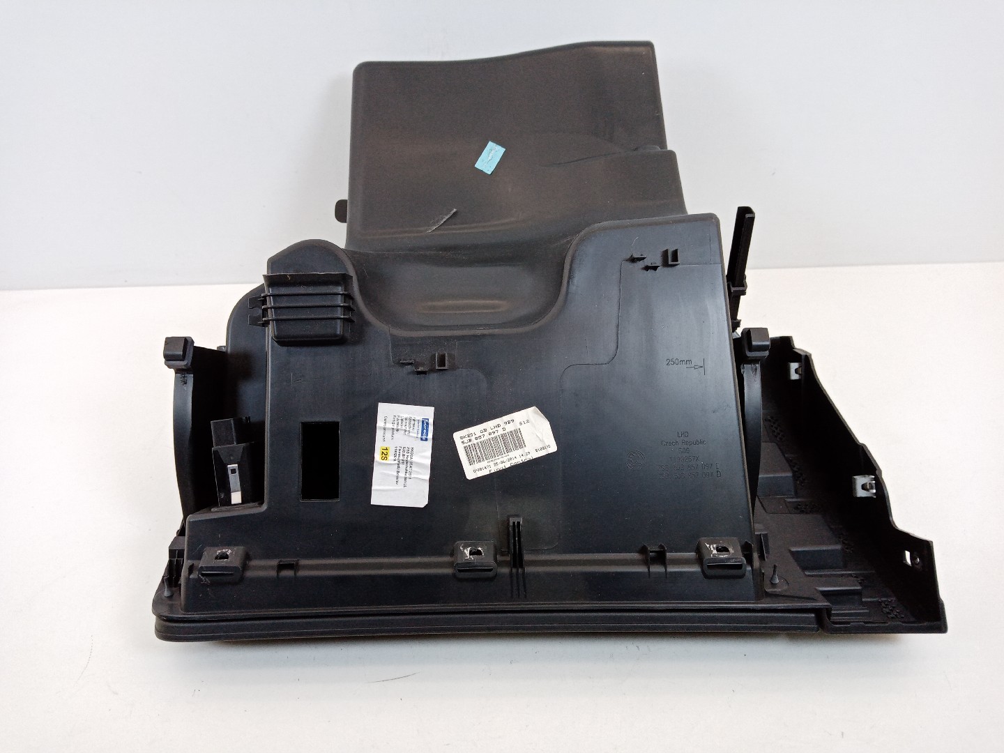 Tampa / porta luvas SKODA RAPID Spaceback (NH1) | 12 -  Imagem-3