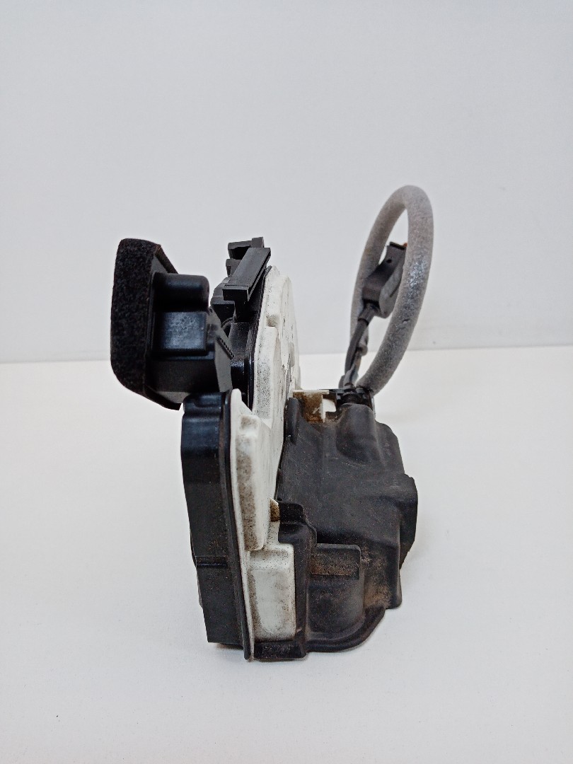 Fecho porta frente direito SKODA RAPID Spaceback (NH1) | 12 -  Imagem-1
