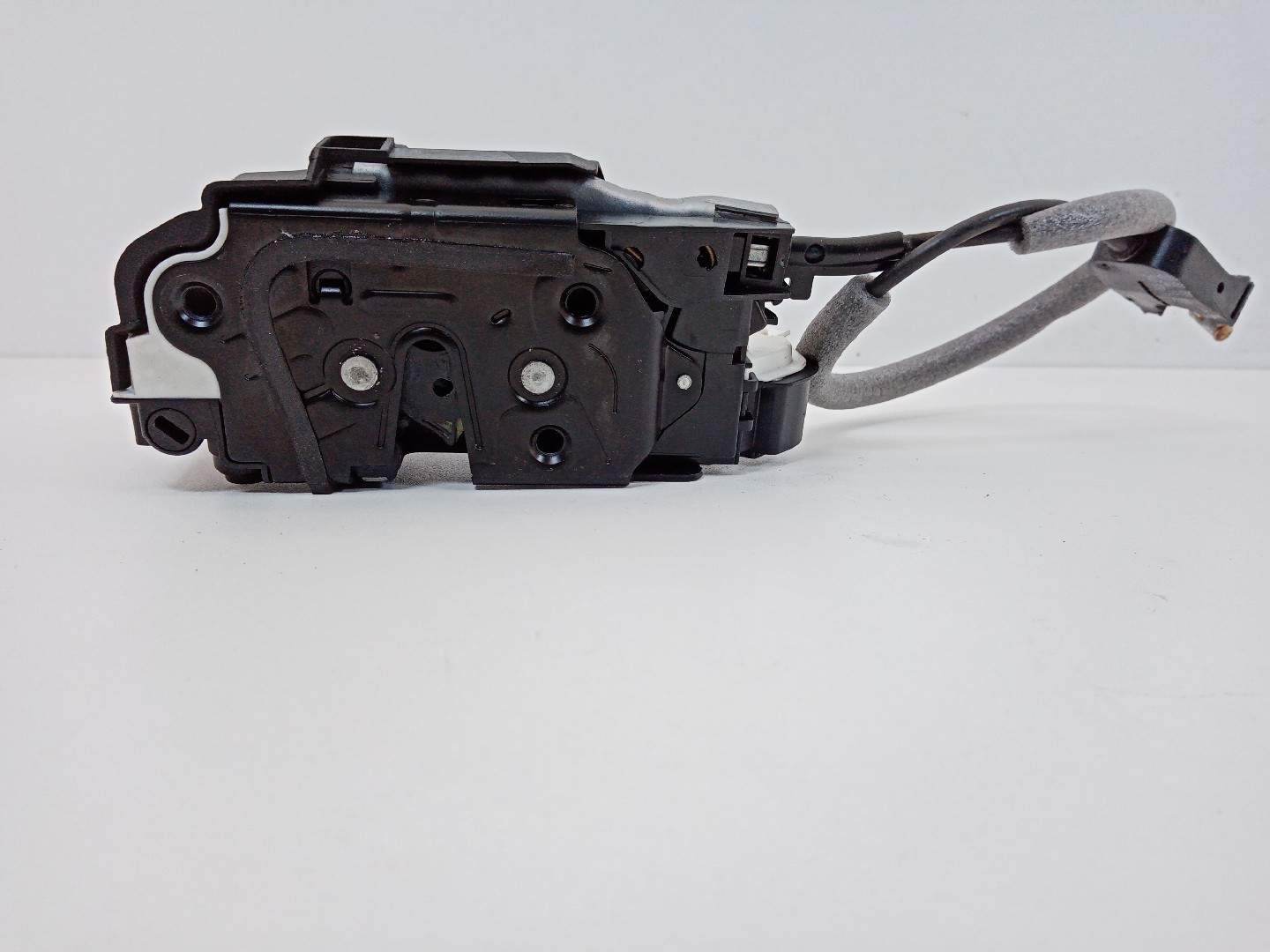 Fecho porta tras direito SKODA RAPID Spaceback (NH1) | 12 -  Imagem-4