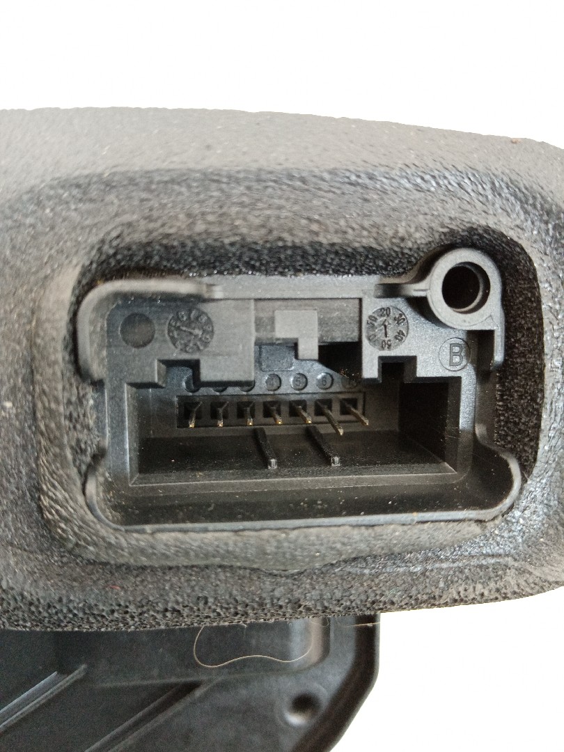 Fecho porta tras direito SKODA RAPID Spaceback (NH1) | 12 -  Imagem-6