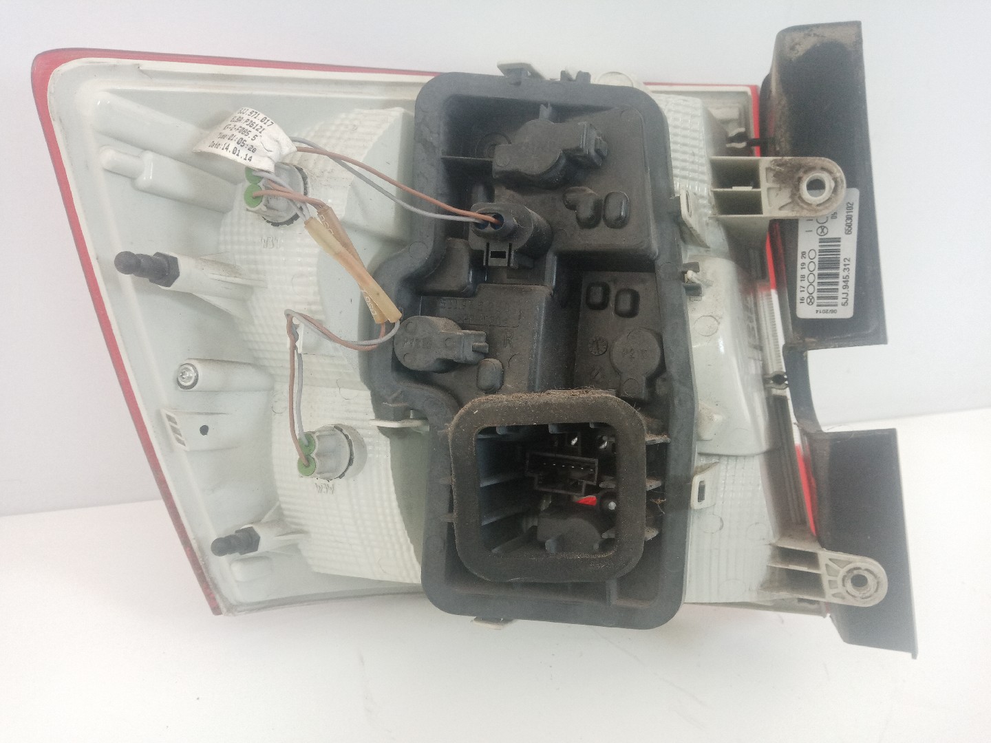 Right Tail Light  SKODA RAPID Spaceback (NH1) | 12 -  Imagem-3