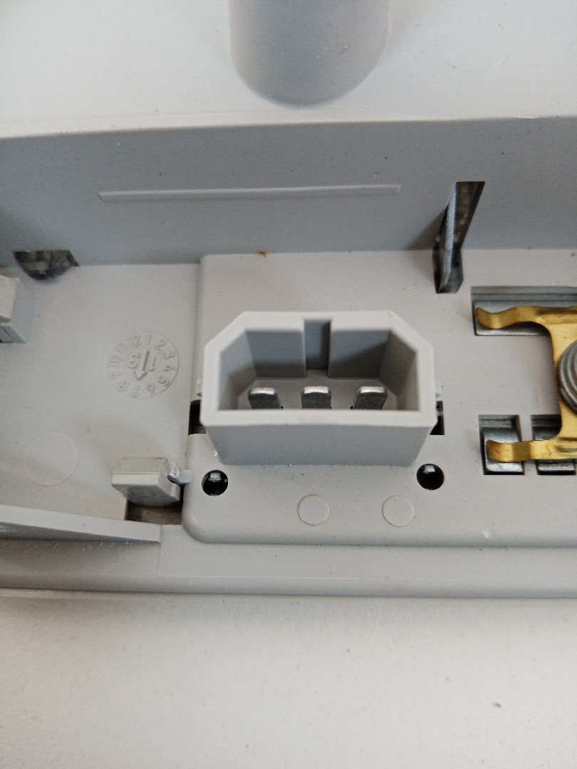 Plafonier SKODA RAPID Spaceback (NH1) | 12 -  Imagem-2