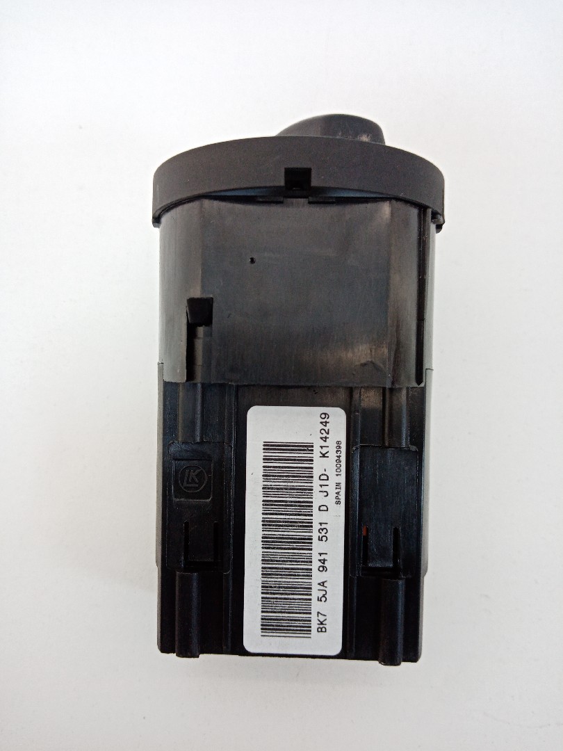 Comutador luzes SKODA RAPID Spaceback (NH1) | 12 -  Imagem-3