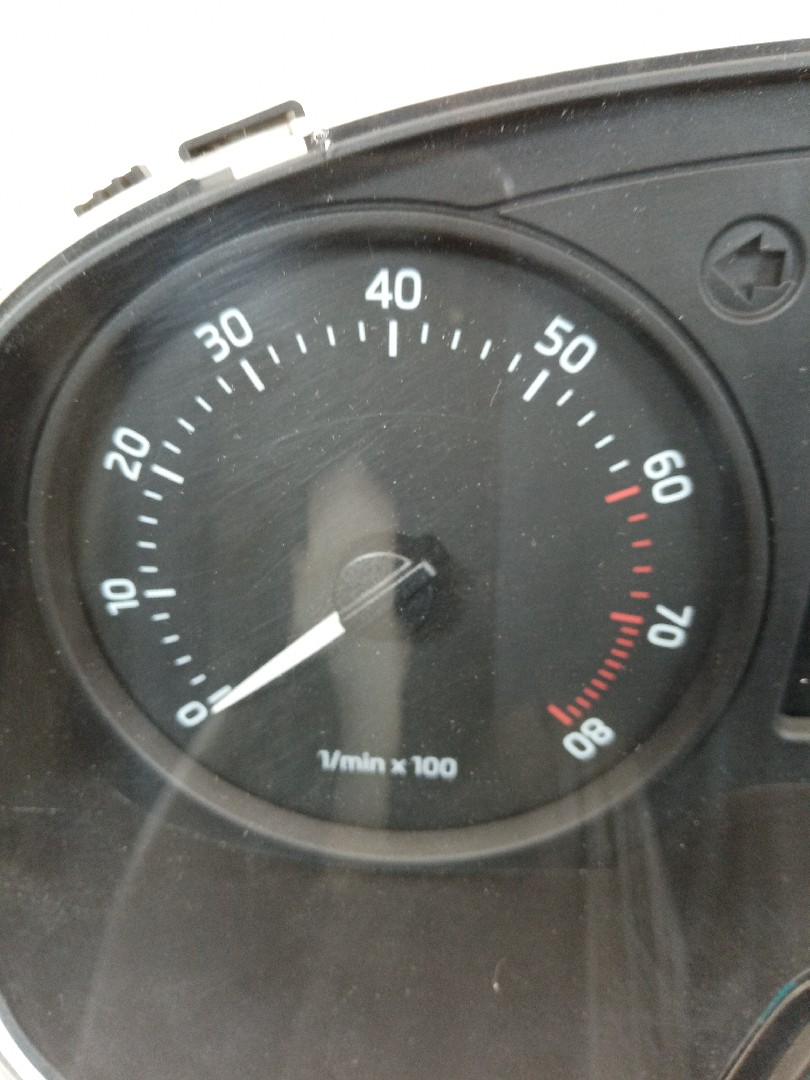 Quadrante SKODA RAPID Spaceback (NH1) | 12 -  Imagem-1