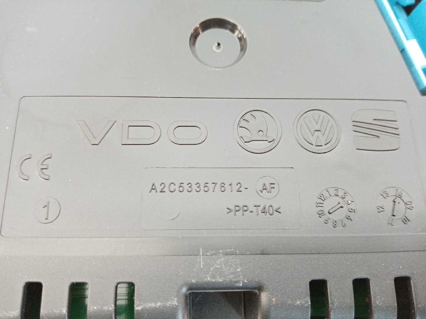 Quadrante SKODA RAPID Spaceback (NH1) | 12 -  Imagem-10