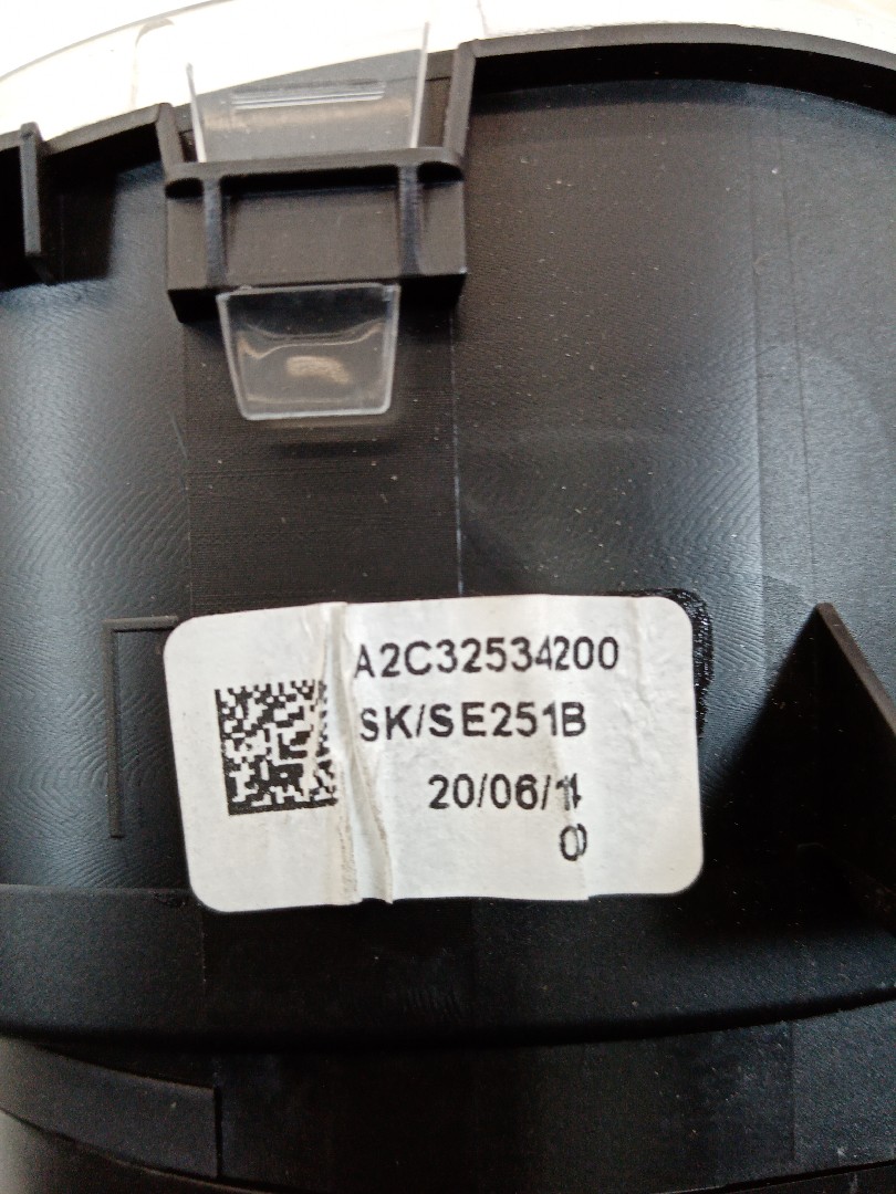 Quadrante SKODA RAPID Spaceback (NH1) | 12 -  Imagem-13