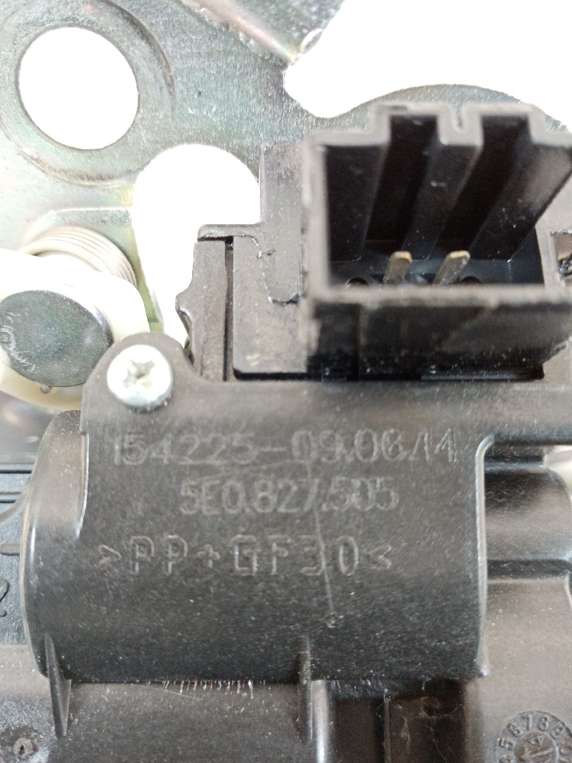 Fecho mala SKODA RAPID Spaceback (NH1) | 12 -  Imagem-7