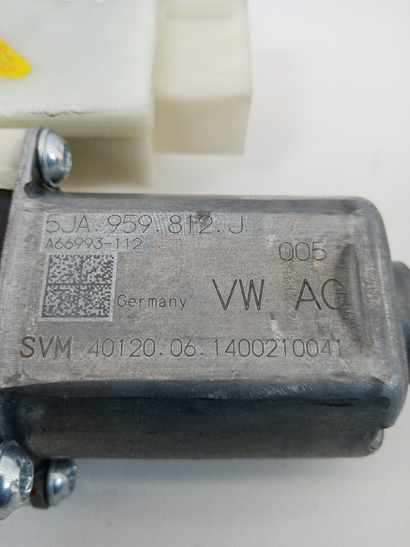 Motor elevador frente direito SKODA RAPID Spaceback (NH1) | 12 -  Imagem-4