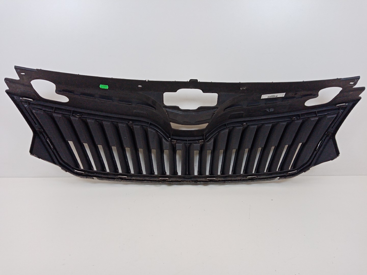 Grelha da Frente SKODA RAPID Spaceback (NH1) | 12 -  Imagem-2