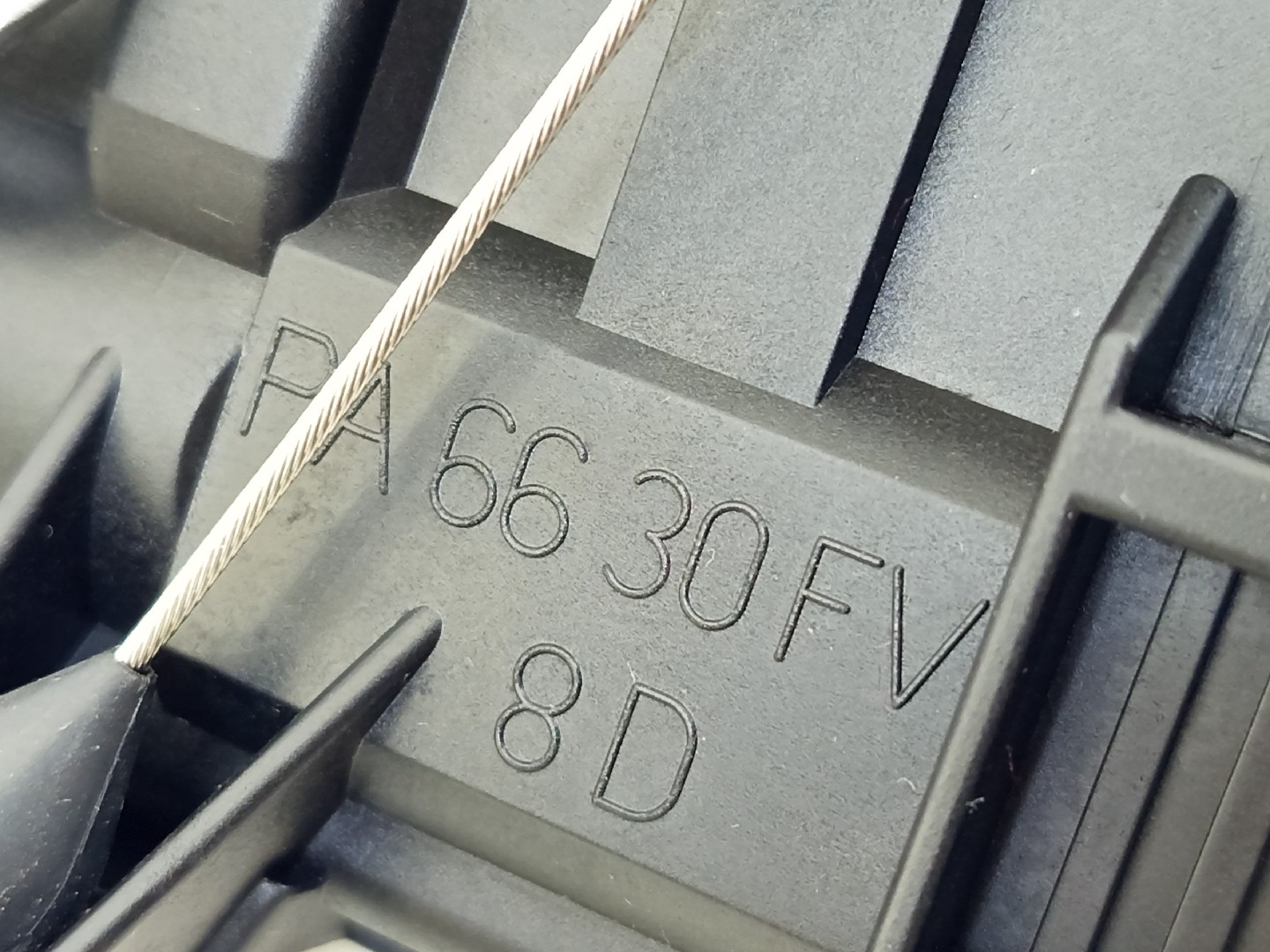 Fecho porta tras direito SKODA OCTAVIA II Combi (1Z5) | 04 - 13 Imagem-4