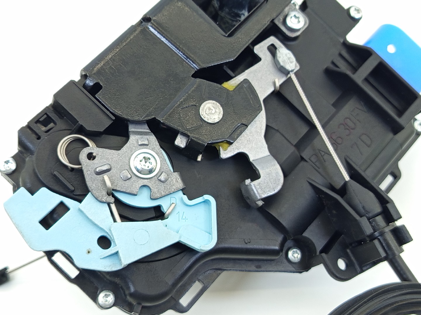 Fecho porta frente direito SKODA OCTAVIA II Combi (1Z5) | 04 - 13 Imagem-4