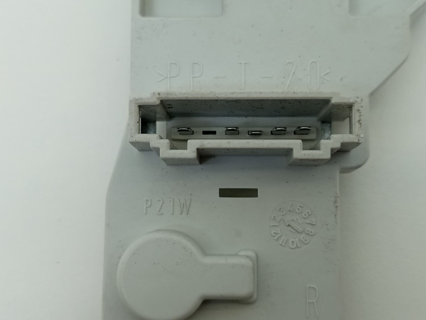 Suporte lâmpadas trás esquerdo SKODA OCTAVIA II Combi (1Z5) | 04 - 13 Imagem-4