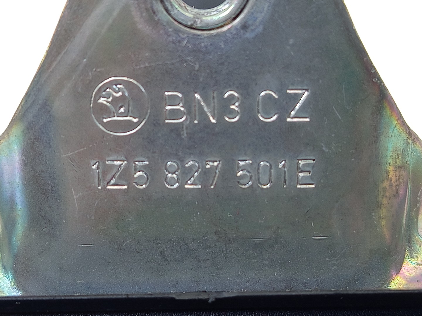 Fecho mala SKODA OCTAVIA II Combi (1Z5) | 04 - 13 Imagem-3