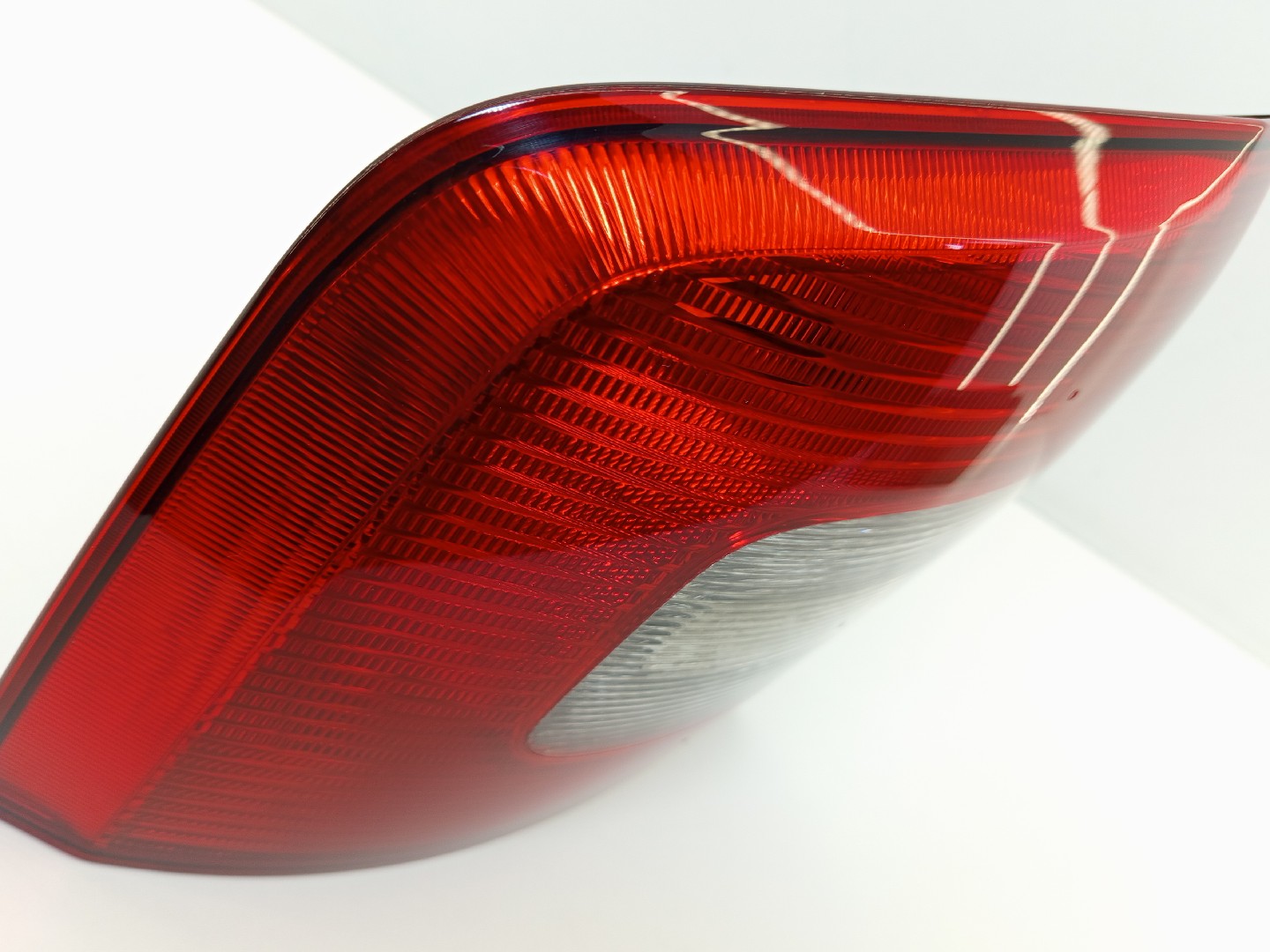 Farolim tras painel esquerdo SKODA OCTAVIA II Combi (1Z5) | 04 - 13 Imagem-5