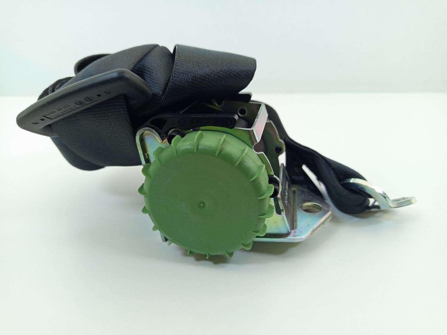 Cinto tras esquerdo SKODA OCTAVIA II Combi (1Z5) | 04 - 13 Imagem-1