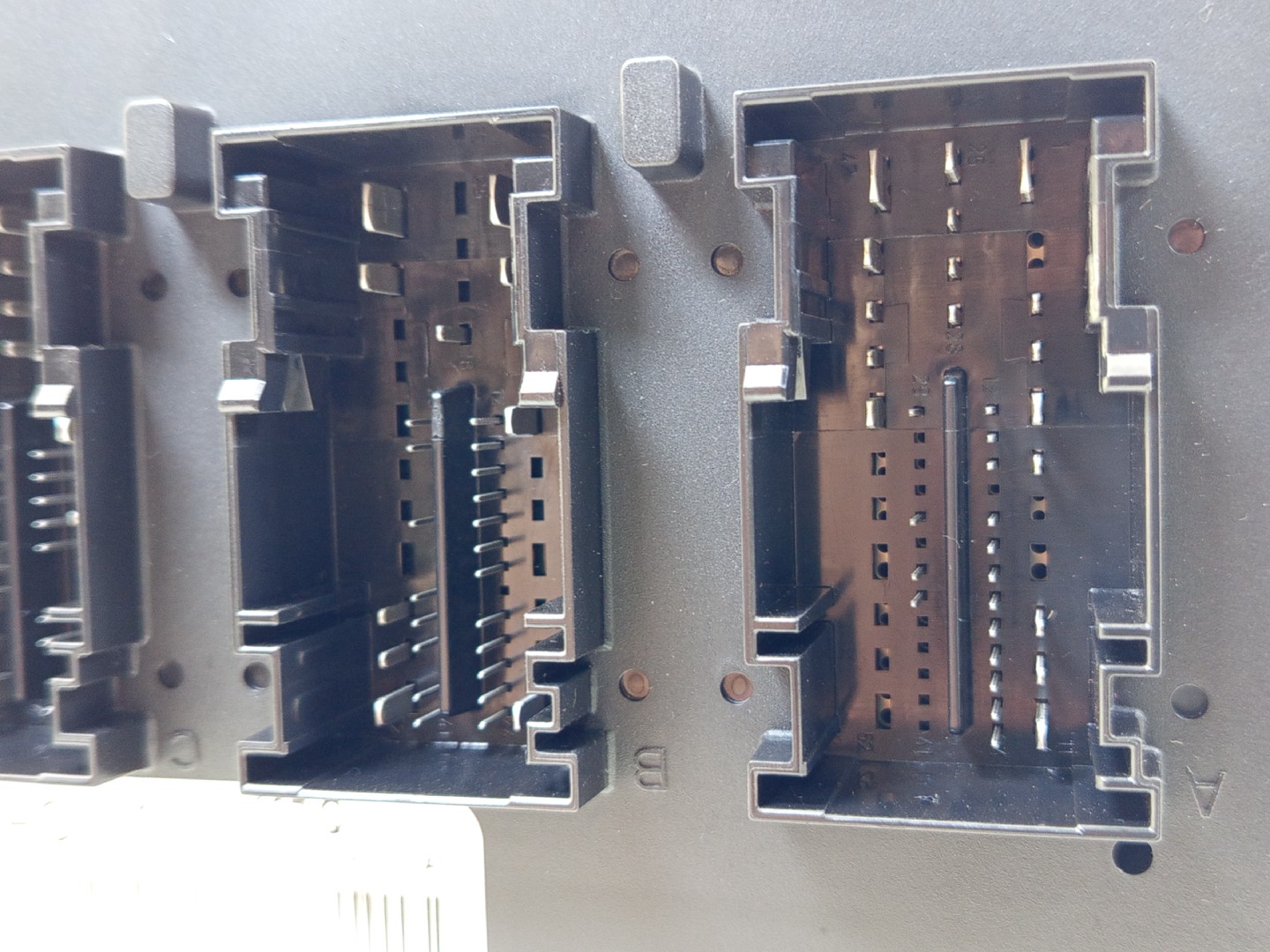 Módulo / relé SKODA OCTAVIA II Combi (1Z5) | 04 - 13 Imagem-2