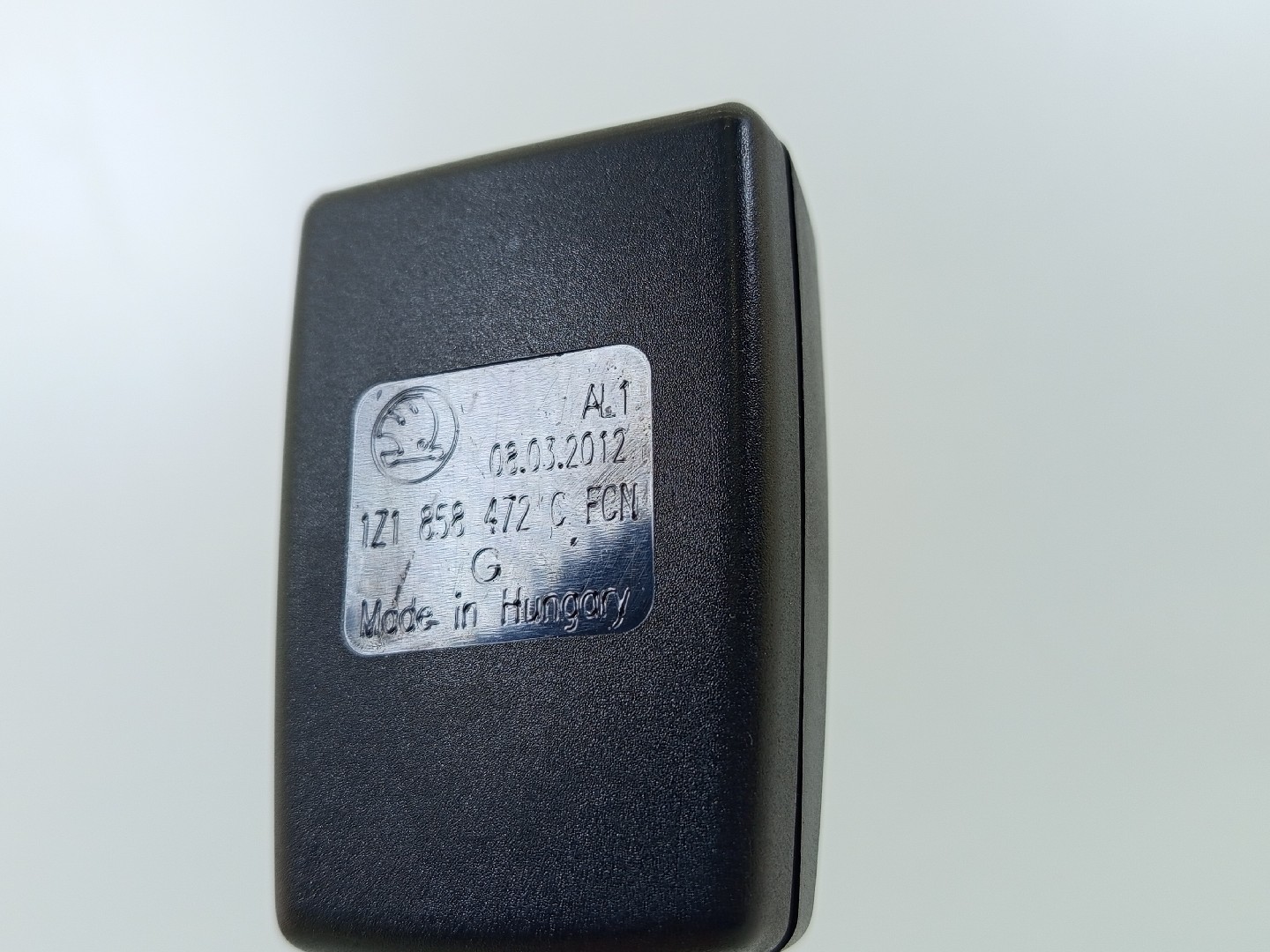 Engate cinto frente direito SKODA OCTAVIA II Combi (1Z5) | 04 - 13 Imagem-3