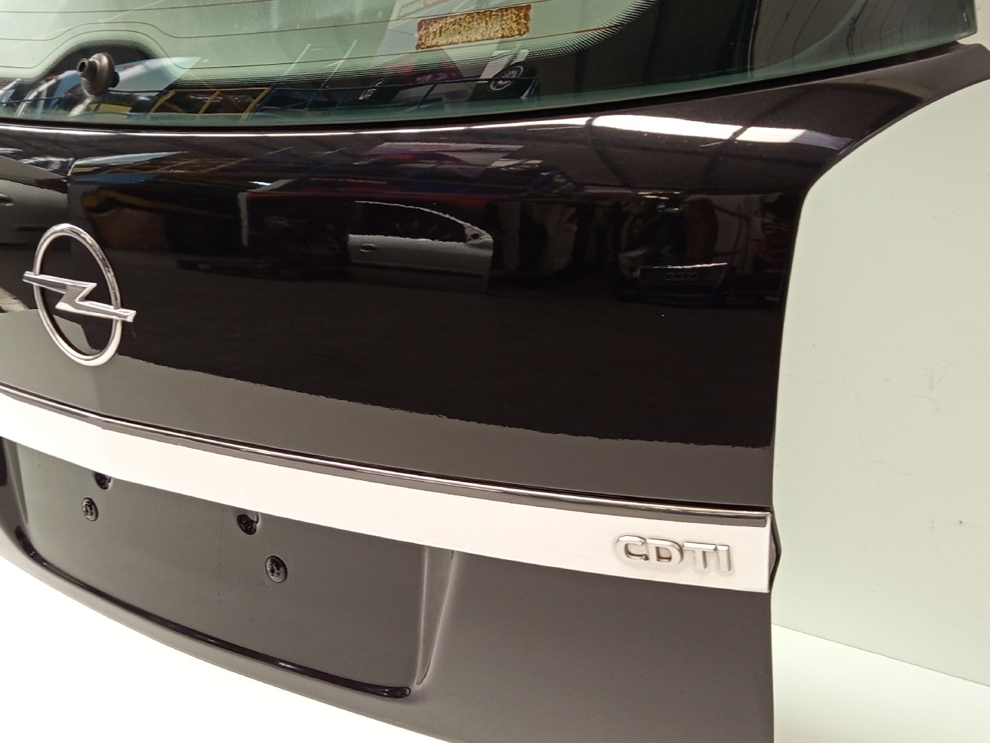 Tampa da Mala OPEL ASTRA H Combi (A04) | 04 - 14 Imagem-2