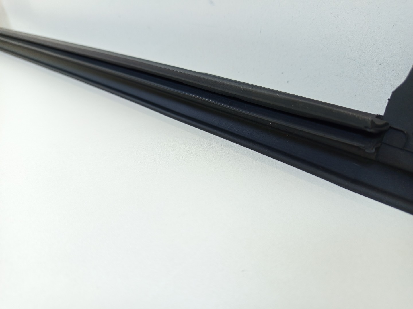 Raspador vidro porta trás esquerda MERCEDES-BENZ CLA Coupé (C117) | 13 - 19 Imagem-3