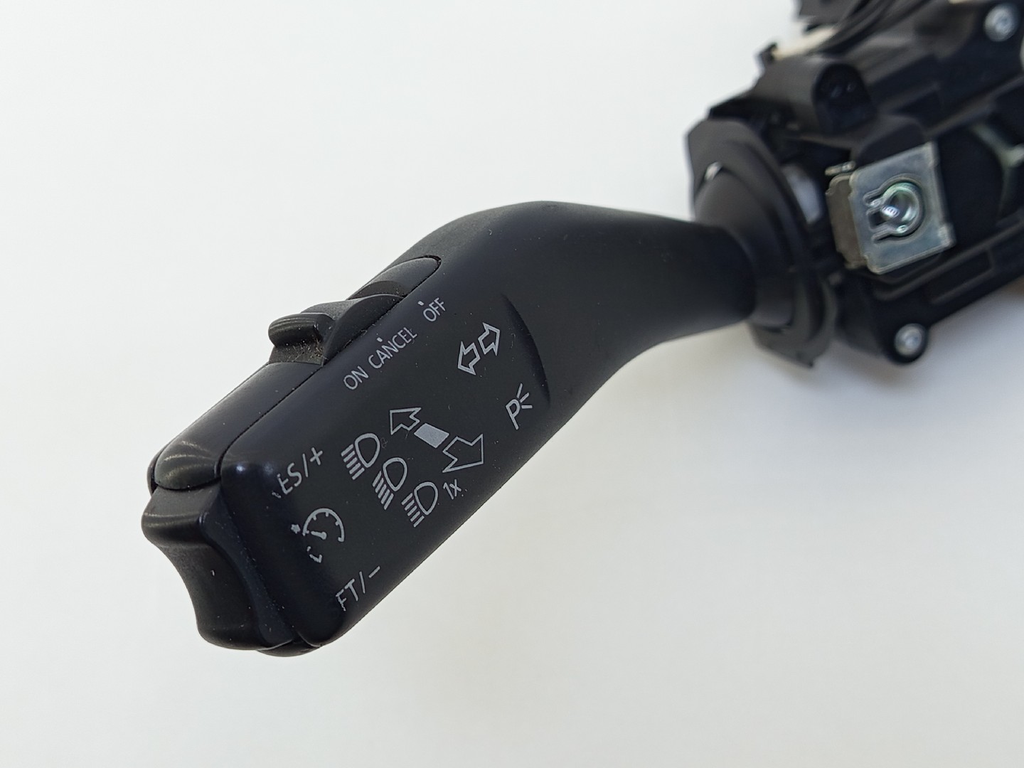 Conjunto manetes - com SKODA OCTAVIA II Combi (1Z5) | 04 - 13 Imagem-1