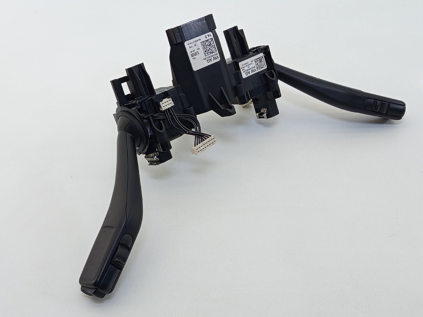 Conjunto manetes - com SKODA OCTAVIA II Combi (1Z5) | 04 - 13 Imagem-9