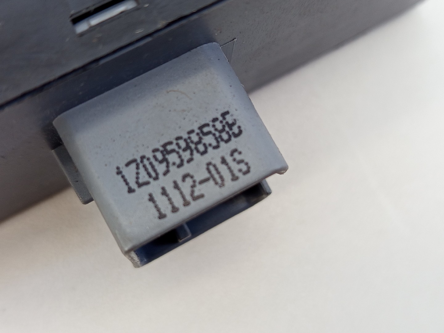 Conjunto botões vidros SKODA OCTAVIA II Combi (1Z5) | 04 - 13 Imagem-4