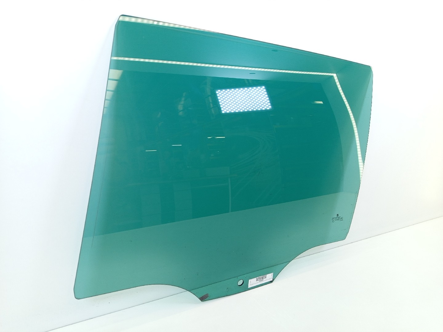 Vidro porta tras esquerdo SKODA OCTAVIA II Combi (1Z5) | 04 - 13 Imagem-1