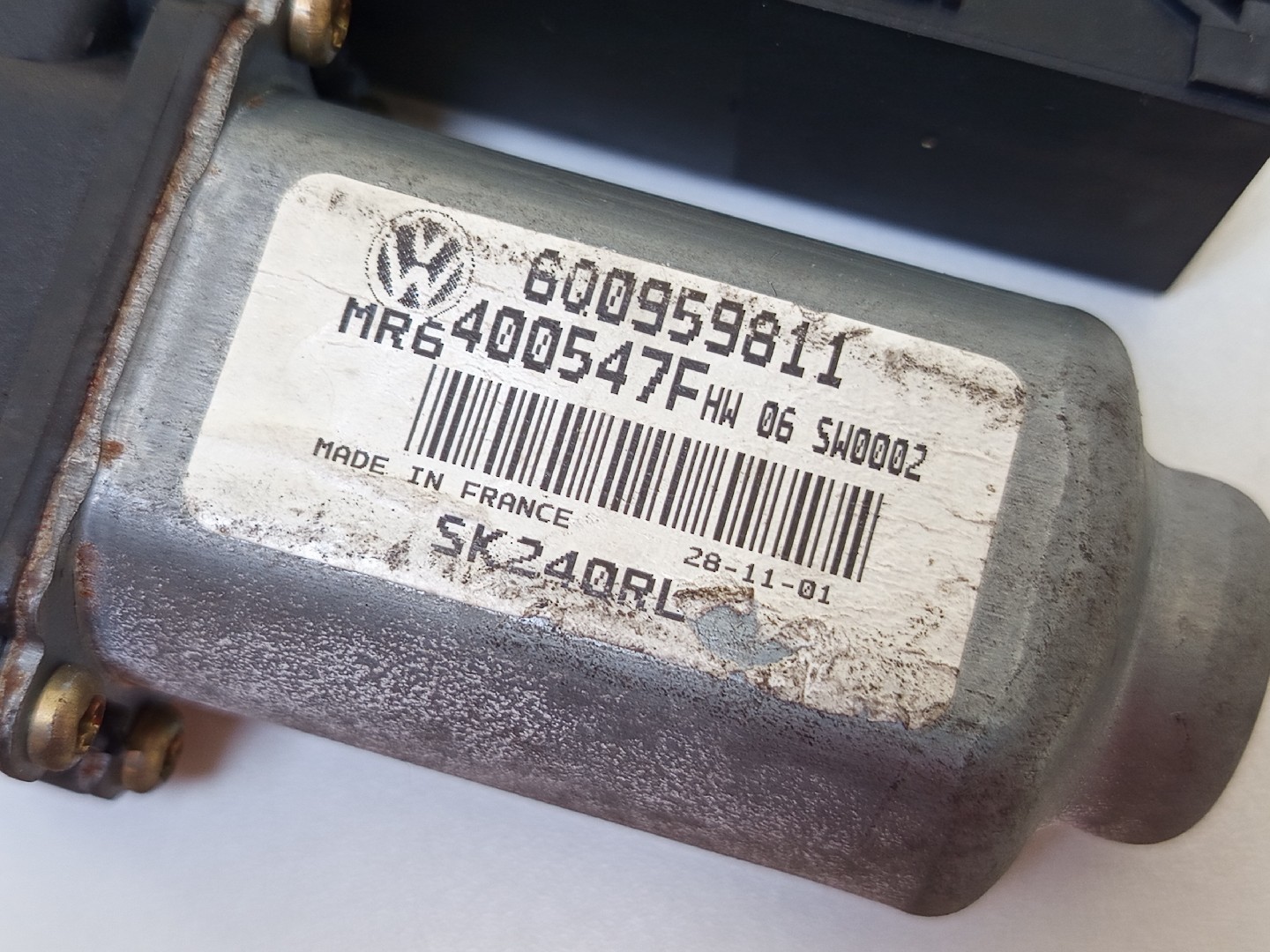 Motor elevador tras esquerdo SKODA FABIA I (6Y2) | 99 - 08 Imagem-1